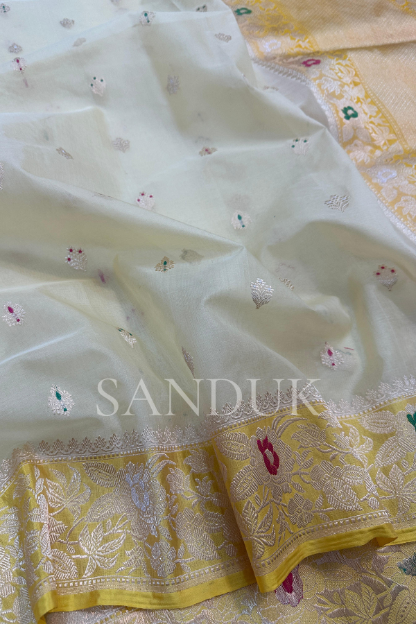 Off white Kadhiyal border Kora silk (Saree)