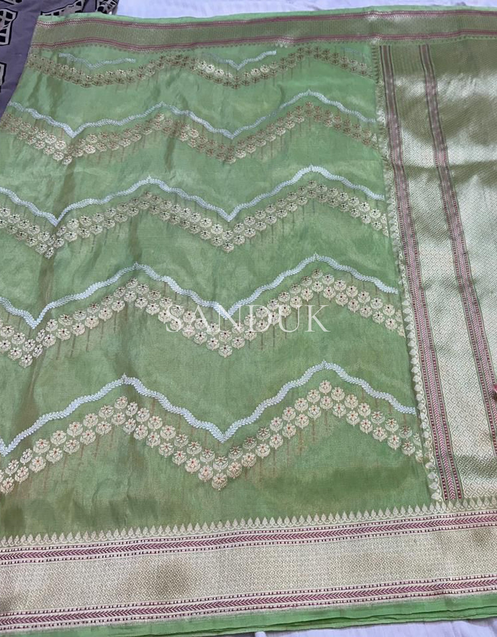 Pista Green Tissue silk (Saree)