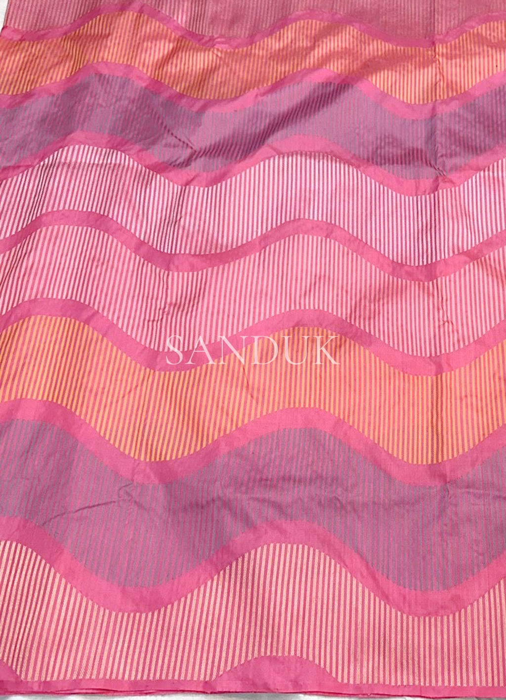Dhari (Saree)