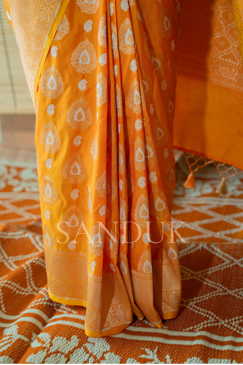 Vainika (Saree)